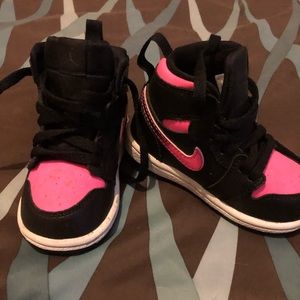 Baby girl Nike/Jordan’s shoes size 5c